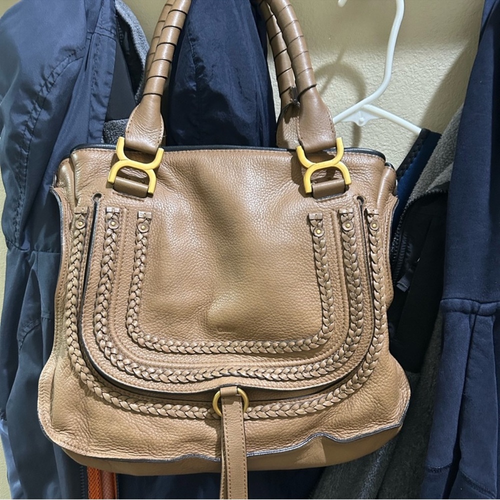 CHLOE Elegant Chloe Leather Handbag